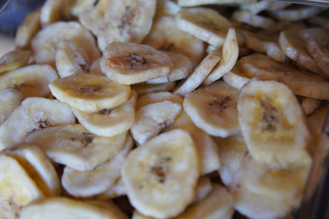 Organic Banana Chips per 100g BBE:01/25