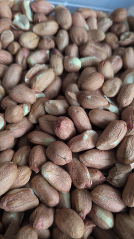 Peanuts per 100g BBE:Nov25