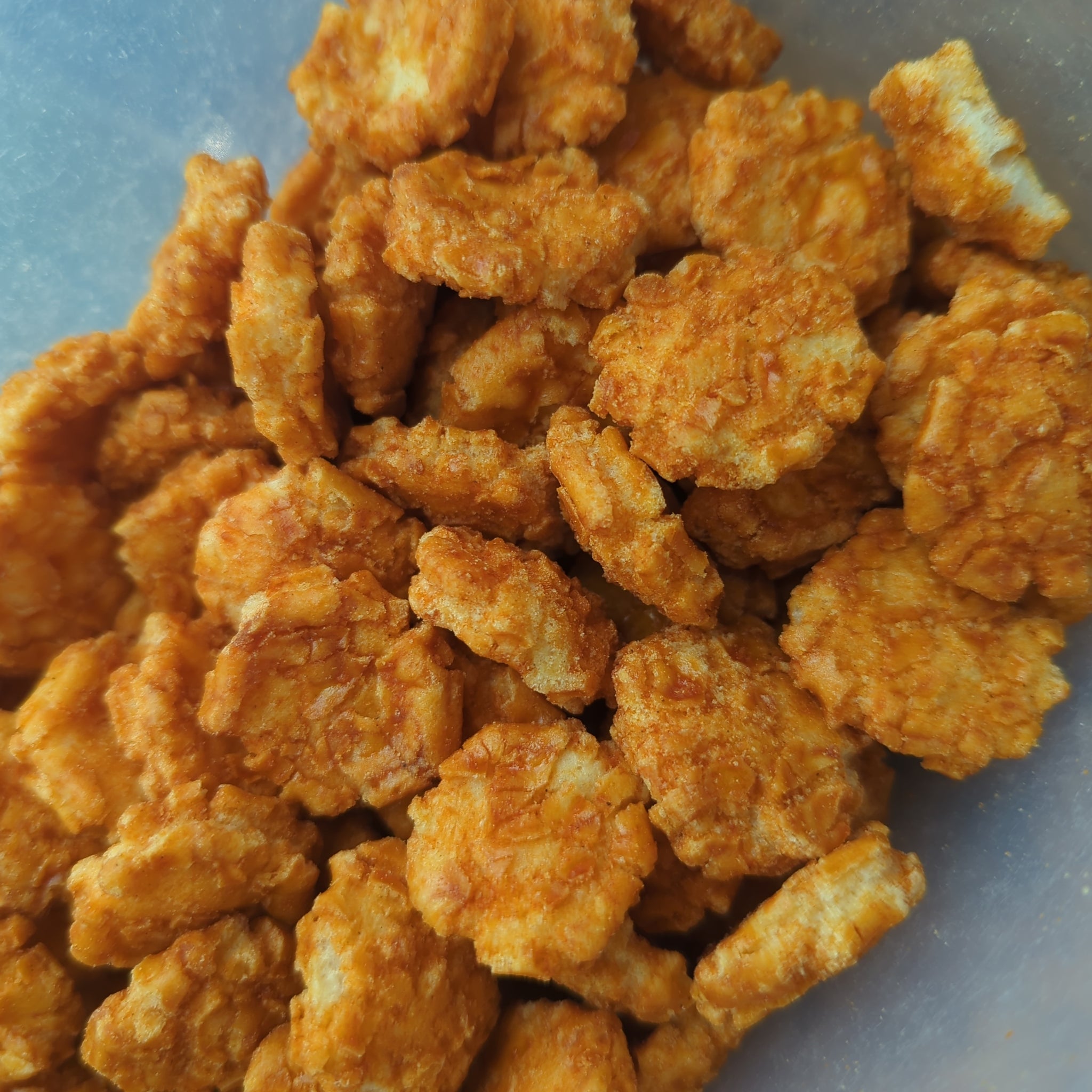 Chilli Rice Crackers per 100g