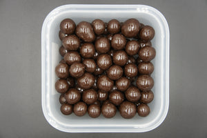 Dark Chocolate Gooseberry per 100g BBE:Feb24