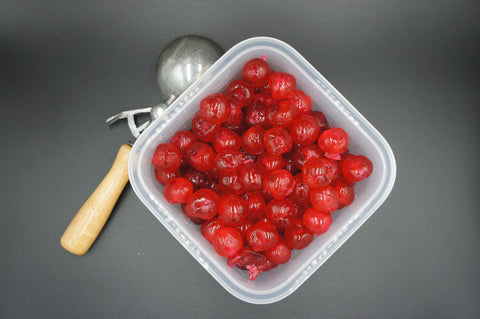 Red Glaced Cherries per 100g BBE:Dec/24